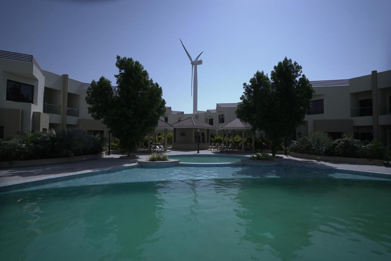 The Sky Imperial Bapu'S Resort Dwarka  Exterior photo